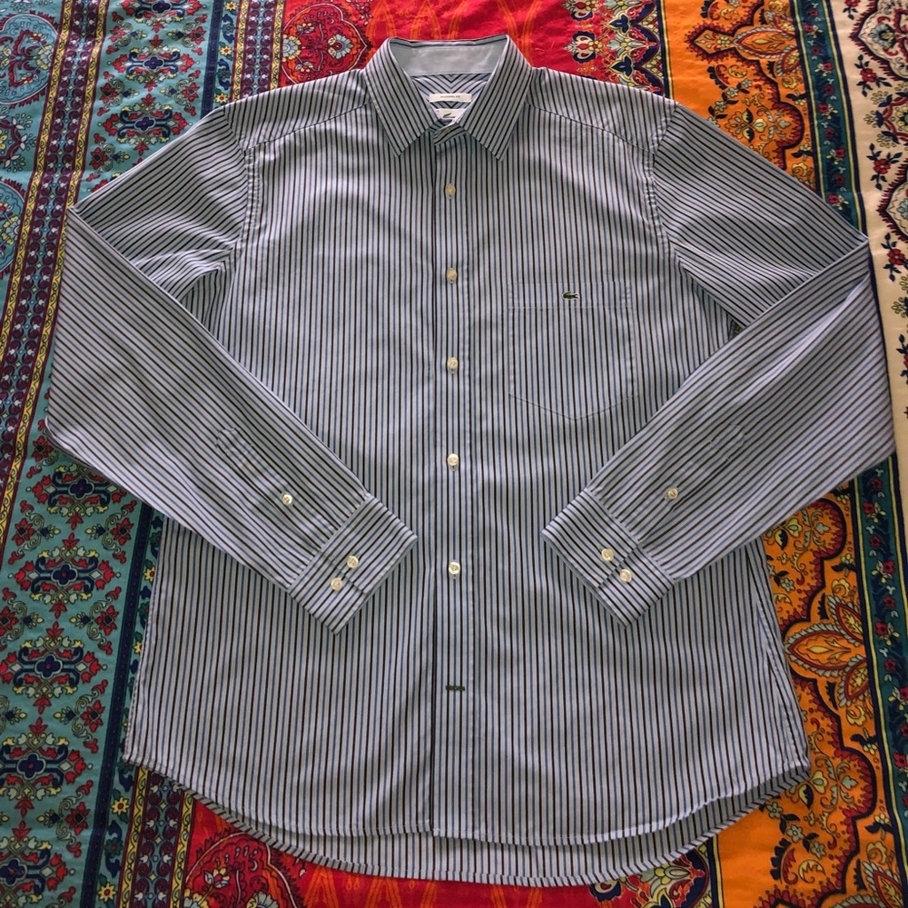 Lacoste men’s long sleeve lightweight shirt. Blue & white w/ logo on pocket EUC!